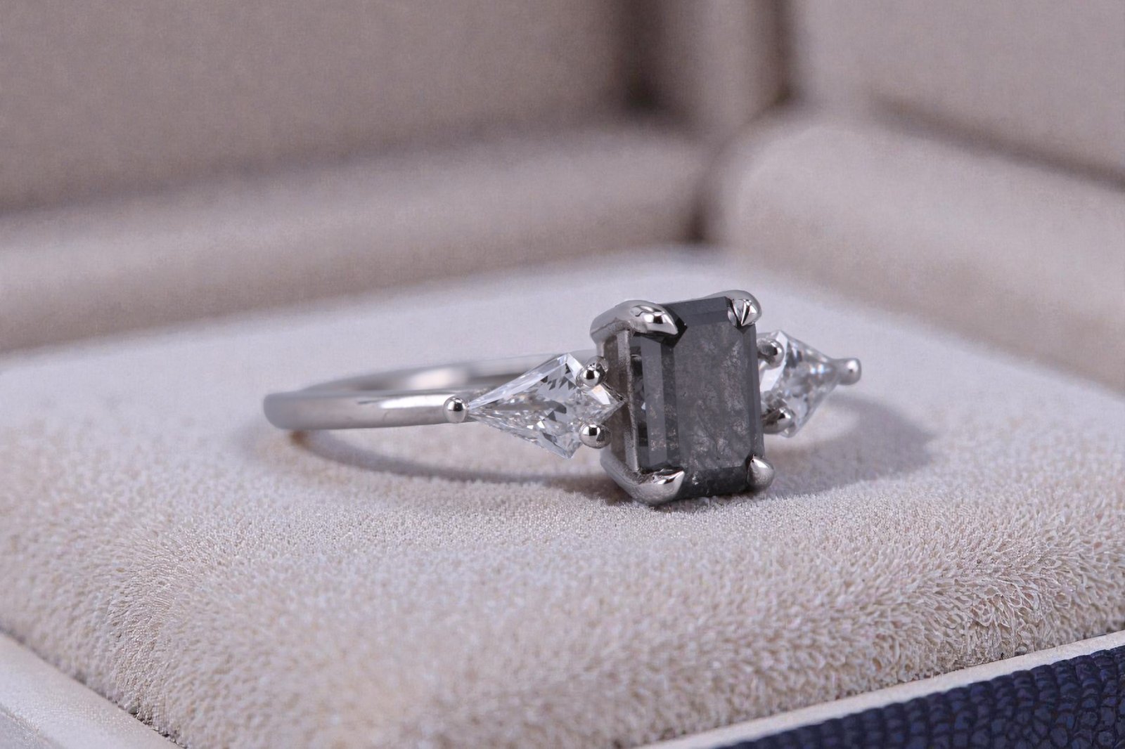 Non-traditional diamond ring for Encinitas brides
